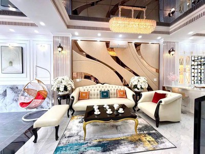 Siêu phẩm nhà đẹp từng centimet - mặt tiền đường 14m quận 7- có thang máy 1