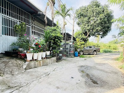 Nhà 2 tầng giá rẻ 48m    hẻm ô tô   sát gò vấp  huỳnh thị hai   tân chánh hiệp, q12 0