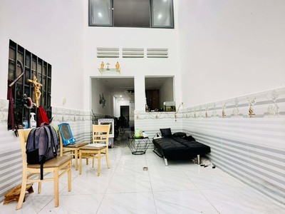 Nhà 2 tầng giá rẻ 48m    hẻm ô tô   sát gò vấp  huỳnh thị hai   tân chánh hiệp, q12 1