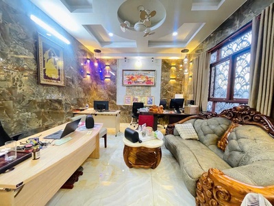 Bán gấp nhà 5 lầu có hầm t.máy ngang 18m 450m2 hẻm 10m kha vạn cân gần chợ thủ đức 35 tỷ. 3