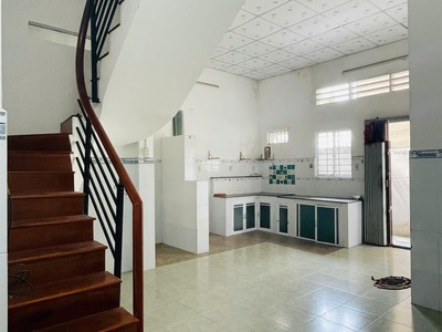 Cho thuê nhà dt 5x22m, 1 trệt 1 lầu tại đường phan lương trực, phường 6, mỹ tho,tiền giang 4