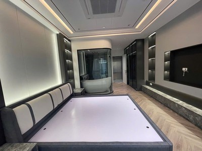 Siêu phẩm của hiếm nguyễn văn cừ  dt 40m - mt 4m xây 7 tầng lầu  giá chẵn 21 tỷ 4