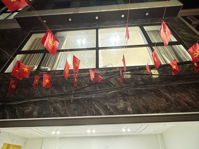 Bán nhà mới full nội thất 7 tầng- thang máy ngọc lâm-long biên 41m2 x 16.35 tỷ. 0