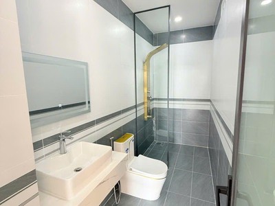 Bán nhà nở hậu tài lộc, 63m2, 4 tầng mới, 6.8 tỷ, gần chợ tam hà, thủ đức 3