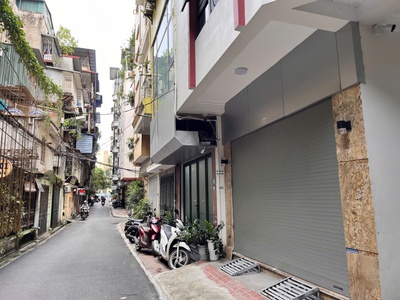 Cần bán nhanh, bán nhà văn cao liễu giai, ô tô vào nhà, 7 tầng thang máy, kinh doanh đẹp, chỉ 23 tỷ 0