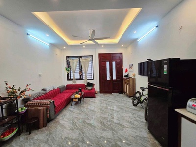 Cho thuê nhà riêng 5 tầng tại số14 hẻm 132/42/1 cầu giấy, phường quan hoa, quận cầu giấy, hà nội. 0