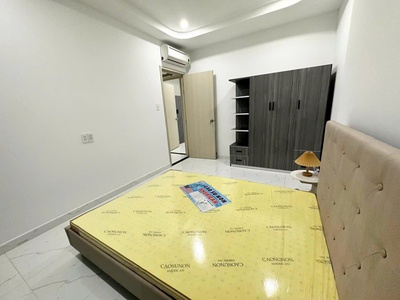 Căn hộ chung cư 96m2 vị trí vàng tại quận 7 giá chưa đến 7.2 tỷ sổ hồng chính chủ phù hợp gia đình 2