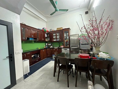 Yên hòa cầu giấy 58m 4 tầng ngõ rộng 30m ra mặt phố 15.5 tỷ 0