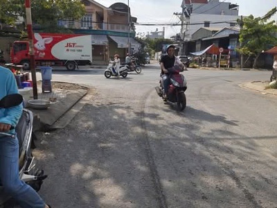 Cho thuê kho xưởng quận 12   vị trí đẹp 3