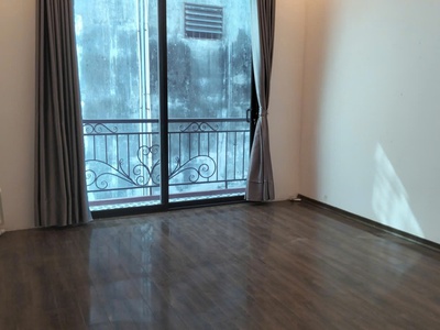 Chính chủ cho thuê nhà nguyên căn lạc long quân / trịnh công sơn tây hồ 3