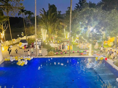 Chính chủ cần bán khu nghỉ dưỡng/ nhà hàng gần 2000m2 bám suối đang khai thác tại lương sơn hòa bình 1