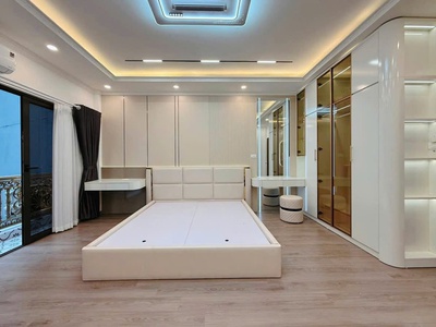 Bán nhà ngọc lâm long biên,oto đỗ cổng,ngõ nông,đẹp long lanh,50m-12 tỷ tl 1