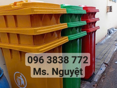 Thùng rác 240Lit nắp kín tránh bốc mùi rác thải 0