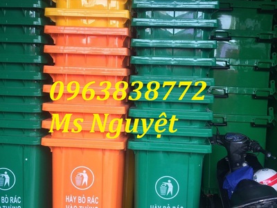 Thùng rác 240Lit nắp kín tránh bốc mùi rác thải 1