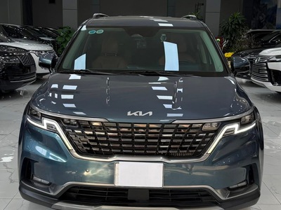 Bán KIA Canival Signature 7 chỗ, sản xuất 2022 chạy ít. Xe cực mới. 0