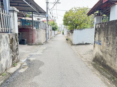 Cần bán 88m2 đất xóm 5 Đông Dư - ngõ 999 Bát Khối. Đường thông ô tô tránh 5