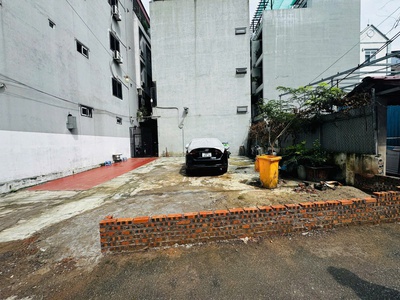 Lô đất 106m trung tâm Cầu Giấy quá đẹp xây nhà cho thuê 1