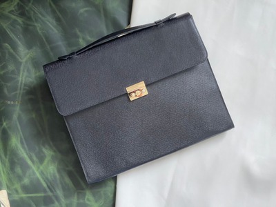 Nguồn Phụ Kiện Thời Trang Da Thật Chuẩn Xuất Khẩu - Giải Pháp Hàng Ổn Định Cho Shop 0