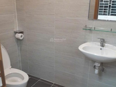 Chính chủ cho thuê nhà mới xây - ngõ ô tô tránh - đốc ngữ, ba đình 4