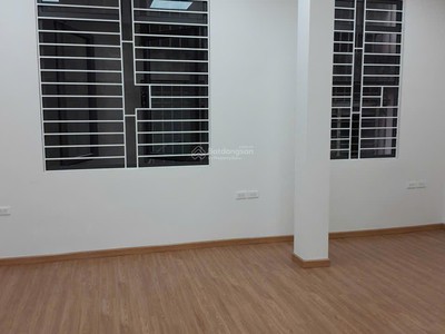 Chính chủ cho thuê nhà mới xây - ngõ ô tô tránh - đốc ngữ, ba đình 3