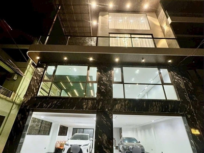 Siêu phẩm nguyễn sơn, 2 mặt ôtô tránh, 150m x 7tầng, mt 10m, thang máy, bể bơi, full nội thất luxury 0