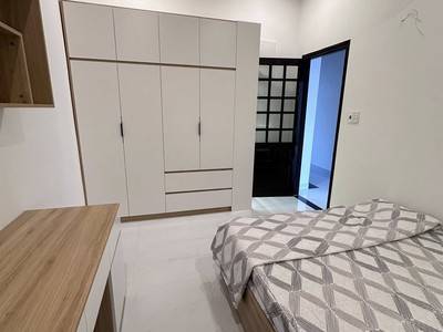 Bán nhà 2 tầng đường 7,5m nguyễn công hoan - trục đường kinh doanh 4