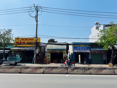  mặt tiền huỳnh tấn phát   giá tốt 117tr/m    đường 30m  0