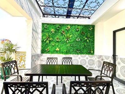 Siêu phẩm nhà đẹp từng centimet - mặt tiền đường 14m quận 7- có thang máy 4