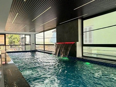 Siêu phẩm nguyễn sơn, 2 mặt ôtô tránh, 150m x 7tầng, mt 10m, thang máy, bể bơi, full nội thất luxury 4