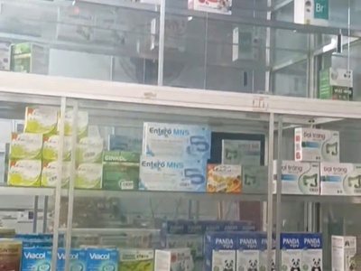 Do có việc về quê nên mình sang quầy thuốc đã hoạt động 6 năm 1