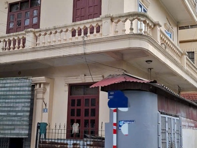 Bán nhà học viên tài chính - dt60m2 - 4 tầng - giá 10 tỷ - lô góc - đường thông - kinh doanh 0