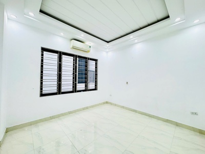 Cần bán gấp nhà 3 tầng căn cuối dãy ngõ rộng ô tô đỗ cạnh nhà ngô gia tự, đằng lâm 3