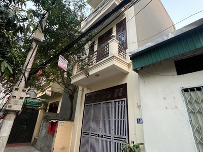 Cho thuê nhà nguyên căn 4 tầng gia quất- thượng thanh 0