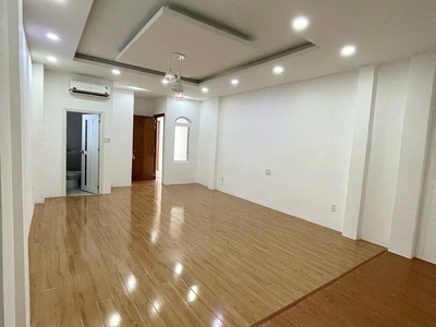 Mặt tiền - phan đăng lưu - chính chủ - bán 13.6 tỷ - tl - hxh tránh - kinh doanh đành nghề - 5x16 - 1