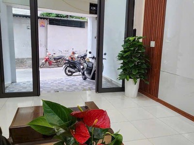 Bán nhà ngõ 160 Vũ Hựu, ph Thanh Bình, TP Hải Dương, 79m2, mt hơn 4m, 4 ngủ, ngõ oto 1