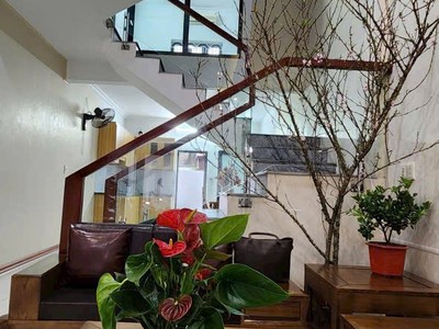 Bán nhà ngõ 160 Vũ Hựu, ph Thanh Bình, TP Hải Dương, 79m2, mt hơn 4m, 4 ngủ, ngõ oto 2