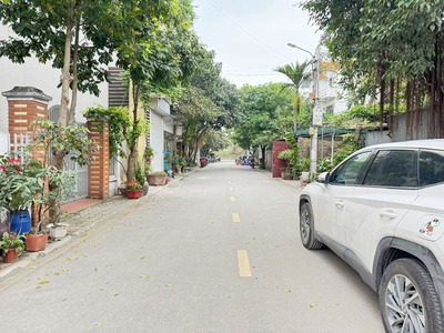 Bán đất đấu giá Đổng Xuyên - Thuận An 93,4m2 đường rộng 13m, gần đường gom đê, trường, chợ 0