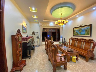 Mặt phố Lạc Long Quân Mặt Tiền 8M Lô Góc 3 Mặt  65 Tỷ GPXD 9 Tầng 4