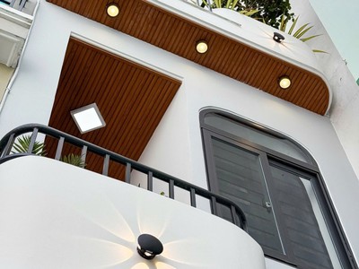 ‼ giáp phan đăng lưu   hẻm xe hơi đỗ cổng   full nội thất mới 0