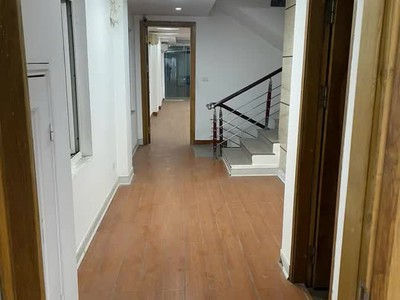 Linhhk cho thuê mp phùng hưng hà trung, 160m , mt 6m, giá thỏa thuận 0