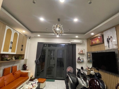 Bán nhà 3 tầng 4pn nguyễn thị búp q12, 44m2 sổ hồng, giá 5.3 tỷ. 3