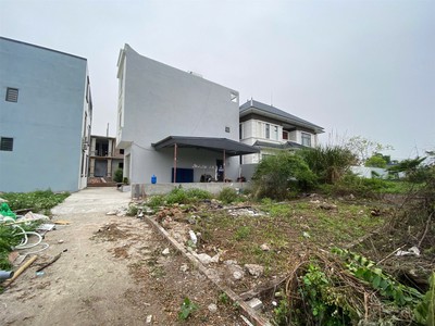 Bán lô đất bạt phân lô ngõ 136 hải phong   sát vinhomes, giá hơn 1,x tỷ  hàng hiếm khu hoà nghĩa 3