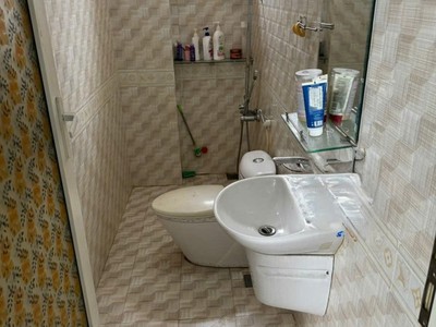 Bán nhà 3 tầng 61m2, đường số 6, linh xuân, thủ đức, tp hcm, giá 5,45  tỷ, sổ hồng, thuận tiện sinh 3