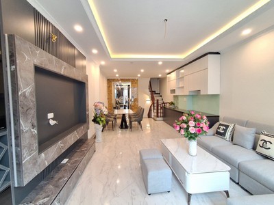 Nhà phân lô - ngõ ô tô thông -kinh doanh-ô tô vào full nội thất nguyễn văn linh 45m2 x 6 tầng x11.4 2