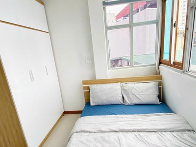 Cho thuê căn 2pn 1pk cực đẹp full đồ thoáng sáng tại ngõ 105 láng hạ, đống đa 3