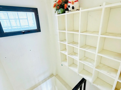 Nhà 2 tầng nở hậu hẻm 4m âu dương lân p3q8. giá 1,85 tỷ tl 2