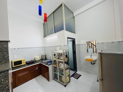 Nhà hxh đường trần khắc chân quận 1 phường tân định cũ. 2