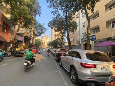 Bán nhà mặt phố thi sách   lô góc   trung tâm hai bà trưng - 43.5 tỷ 1