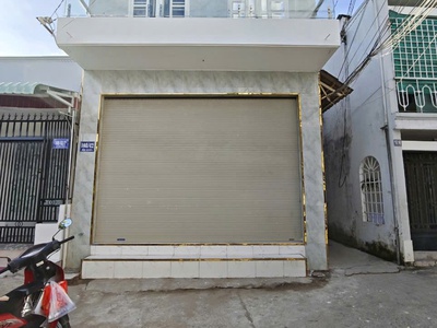 82. cho thuê nhà 4 triêụ 2 góc mặt tiền gần bệnh viện phụ sản cần thơ 0