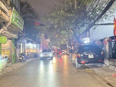  bán nhà phú mỹ   mặt ngõ kinh doanh, khách thuê luôn kín  lh 09 7207 8667 0